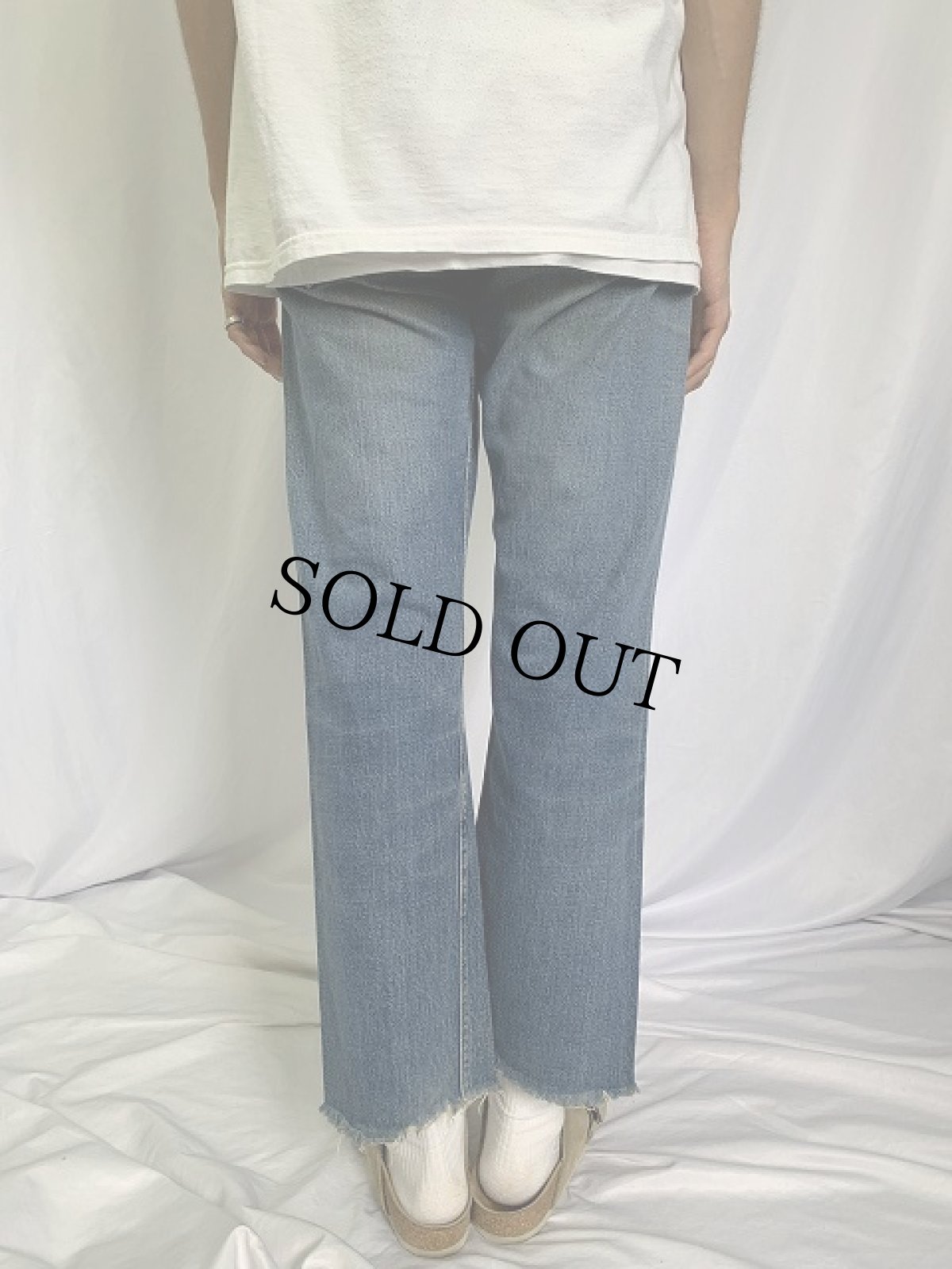 画像4: 60's〜70's LEVI'S 501 BIGE 刺繍入り デニムパンツ W28 (4)