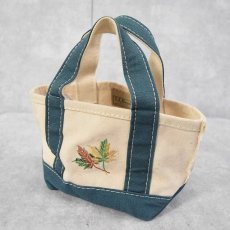 画像1: L.L.Bean "BOAT AND TOTE" 刺繍付き キャンバストートバッグ  (1)