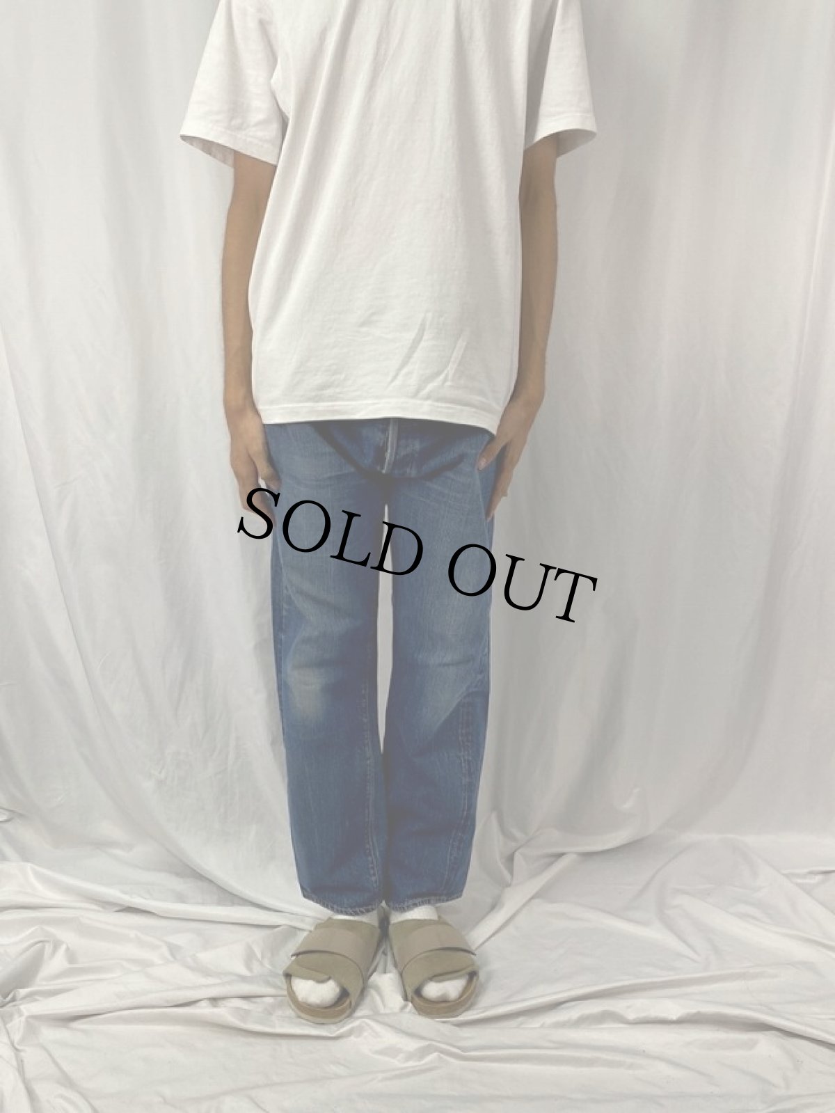 画像2: 60〜70's LEVI'S 501 BIGE デニムパンツ W33 (2)