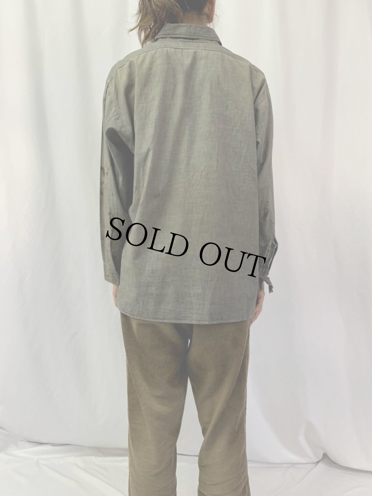 画像4: 30〜40's FIVE BROTHERS "グレシャン" マチ付き×ラッカー塗装ボタン ワークシャツ (4)