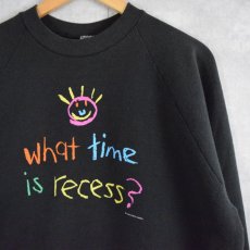画像1: 90's USA製 "What time is recess?" メッセージプリントスウェット BLACK XL (1)