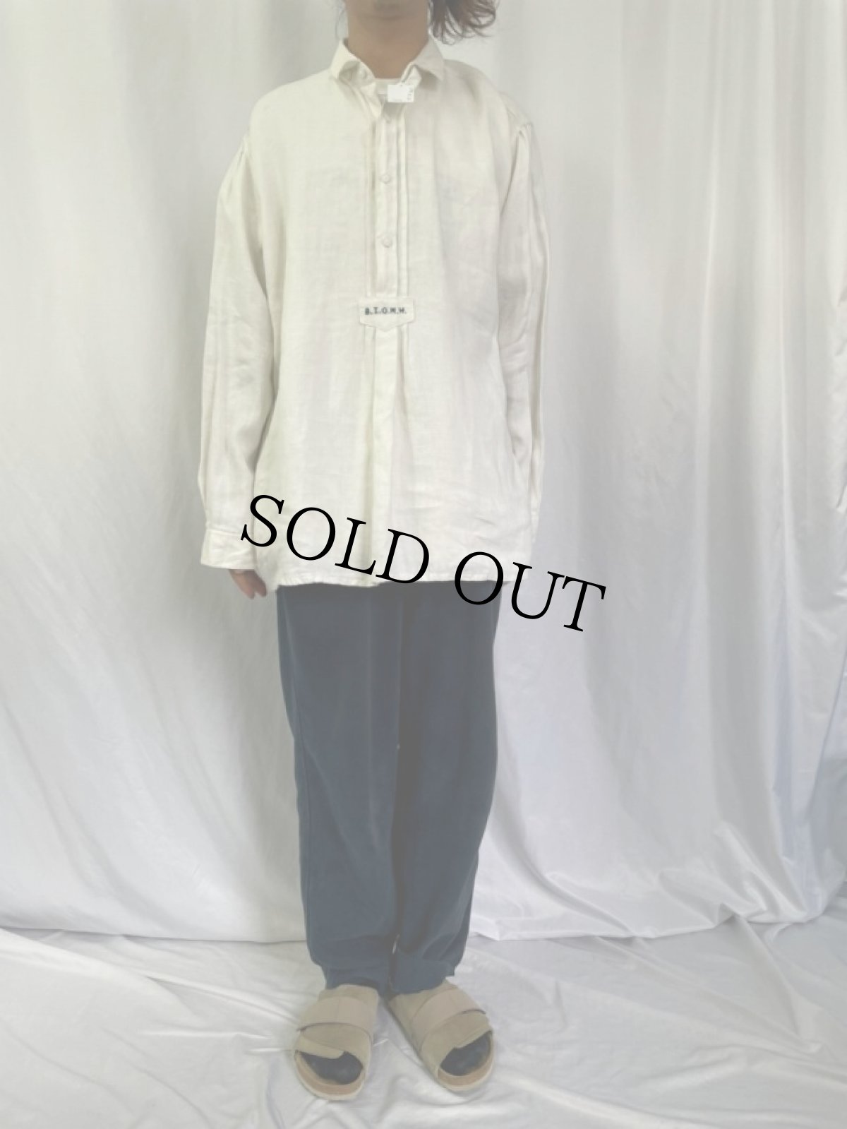 画像2: 60's EURO "糸ボタン" リネンスモックシャツ (2)