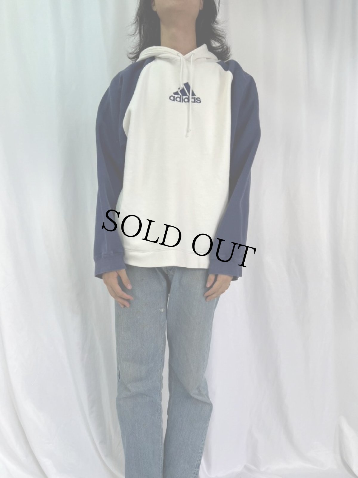 画像2: adidas ロゴ刺繍 スウェットフーディ－ XL (2)