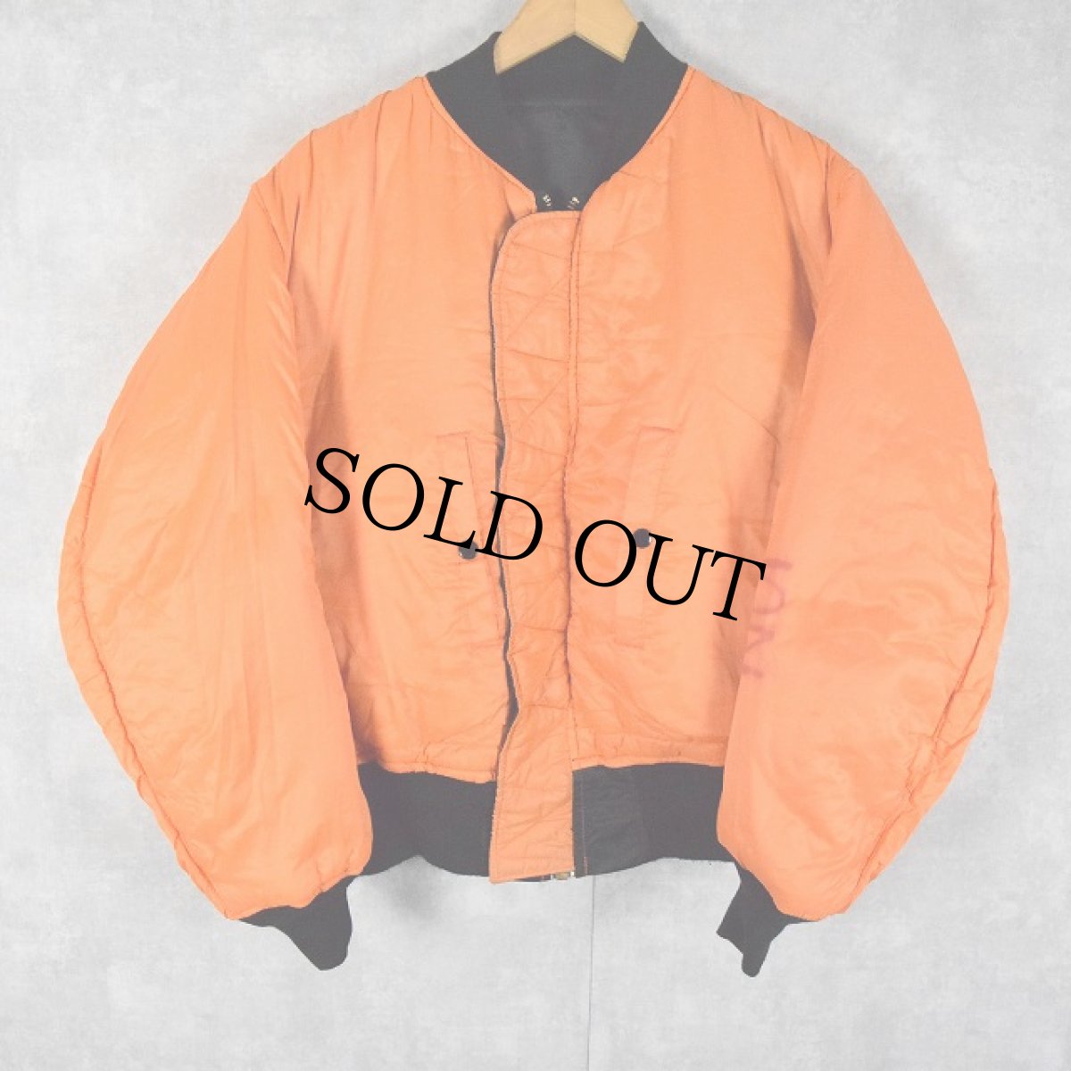 画像2: 民間用 90's U.S.AIR FORCE "MA-1 TYPE" フライトジャケット (2)