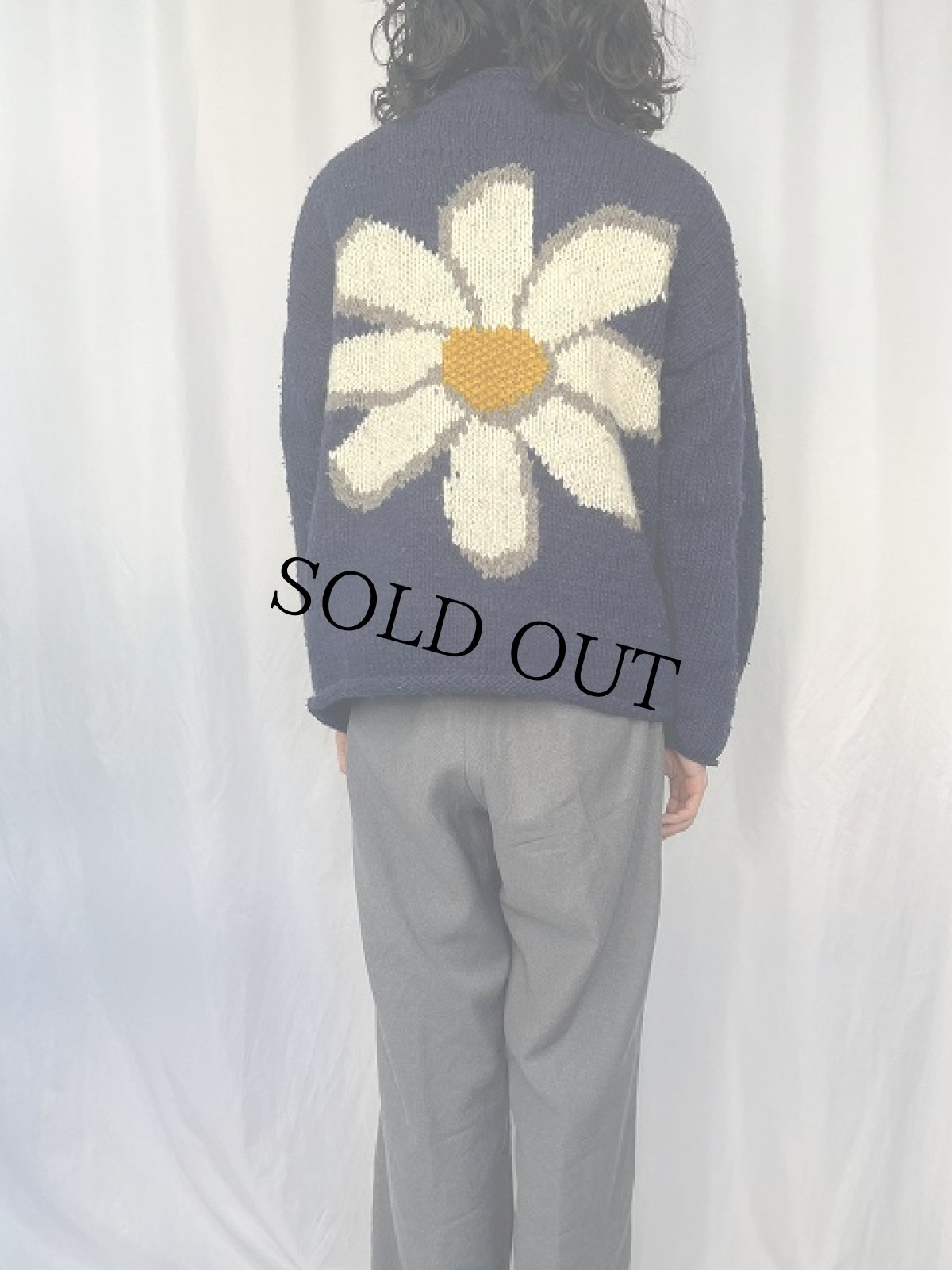 画像4: REY WEAR ECUADOR製 花柄編み ロールネック ウールニットセーター (4)