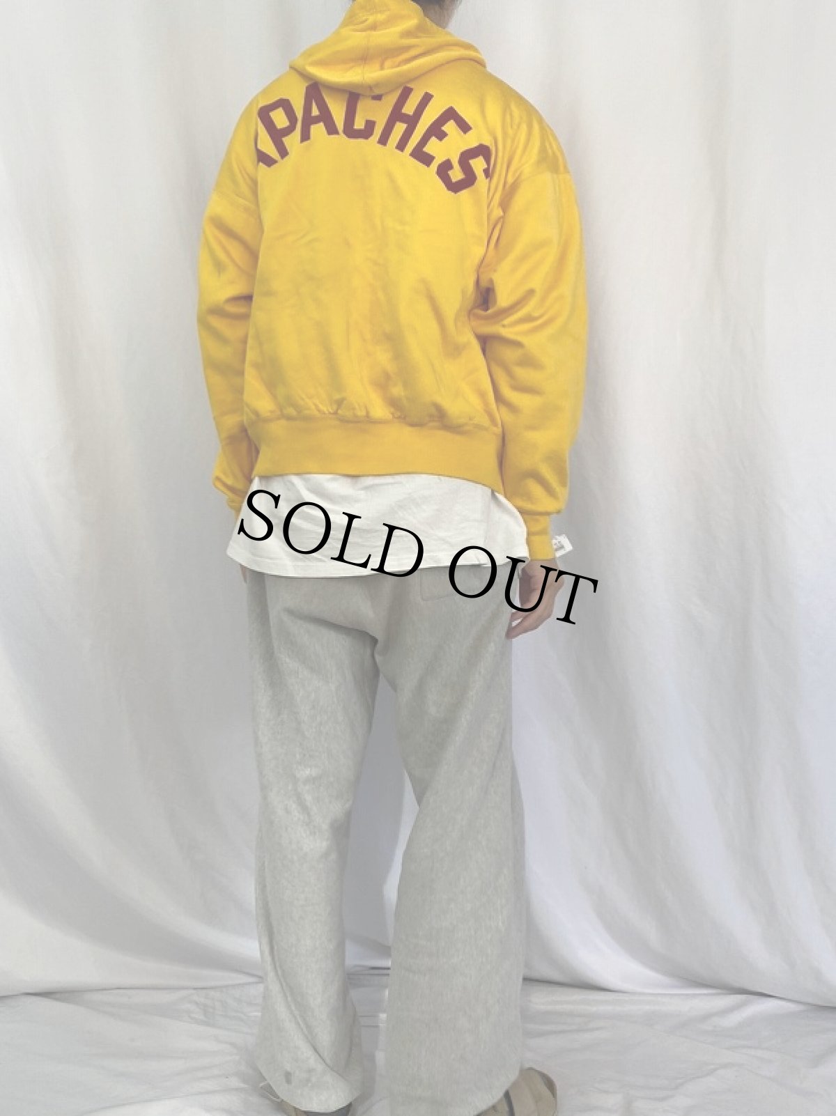 画像4: 50〜60's Champion 小文字ランタグ USA製 "APACHES" ダブルフェイス レーヨンスウェットジップパーカー L (4)