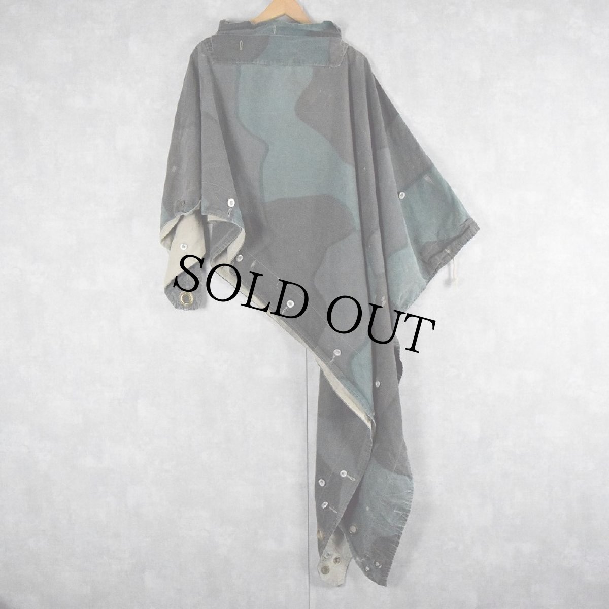 画像1: 【SALE】 VINTAGE スウェーデン軍 ツェルト地スナイパーケープ (1)