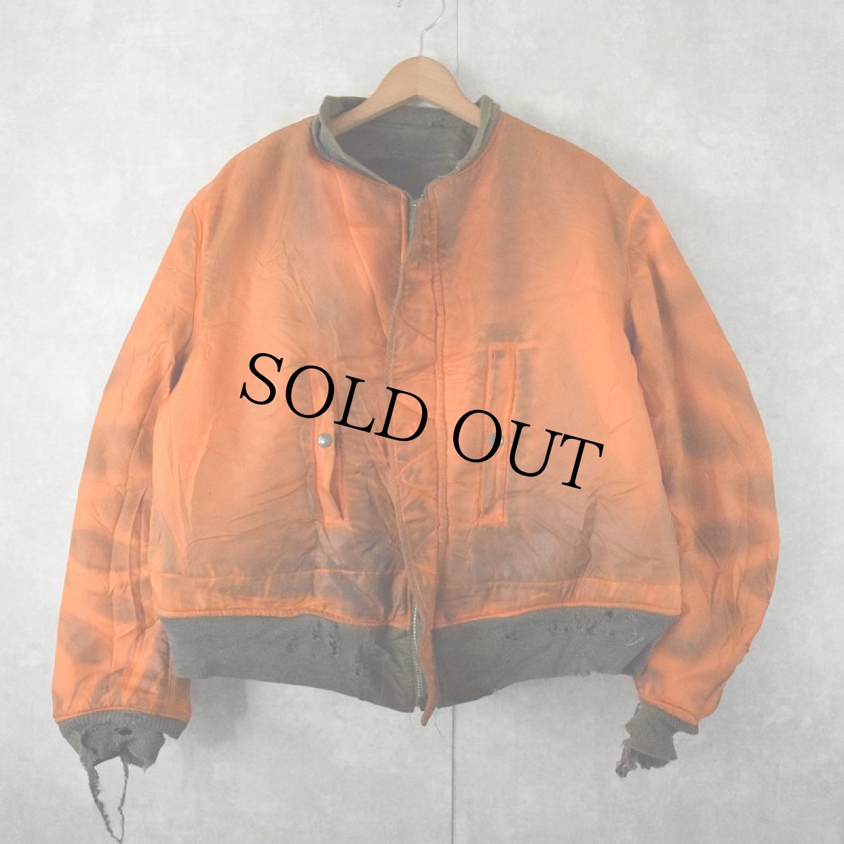 画像2: 70's U.S.AIR FORCE MA-1 E-TYPE フライトジャケット LARGE (2)