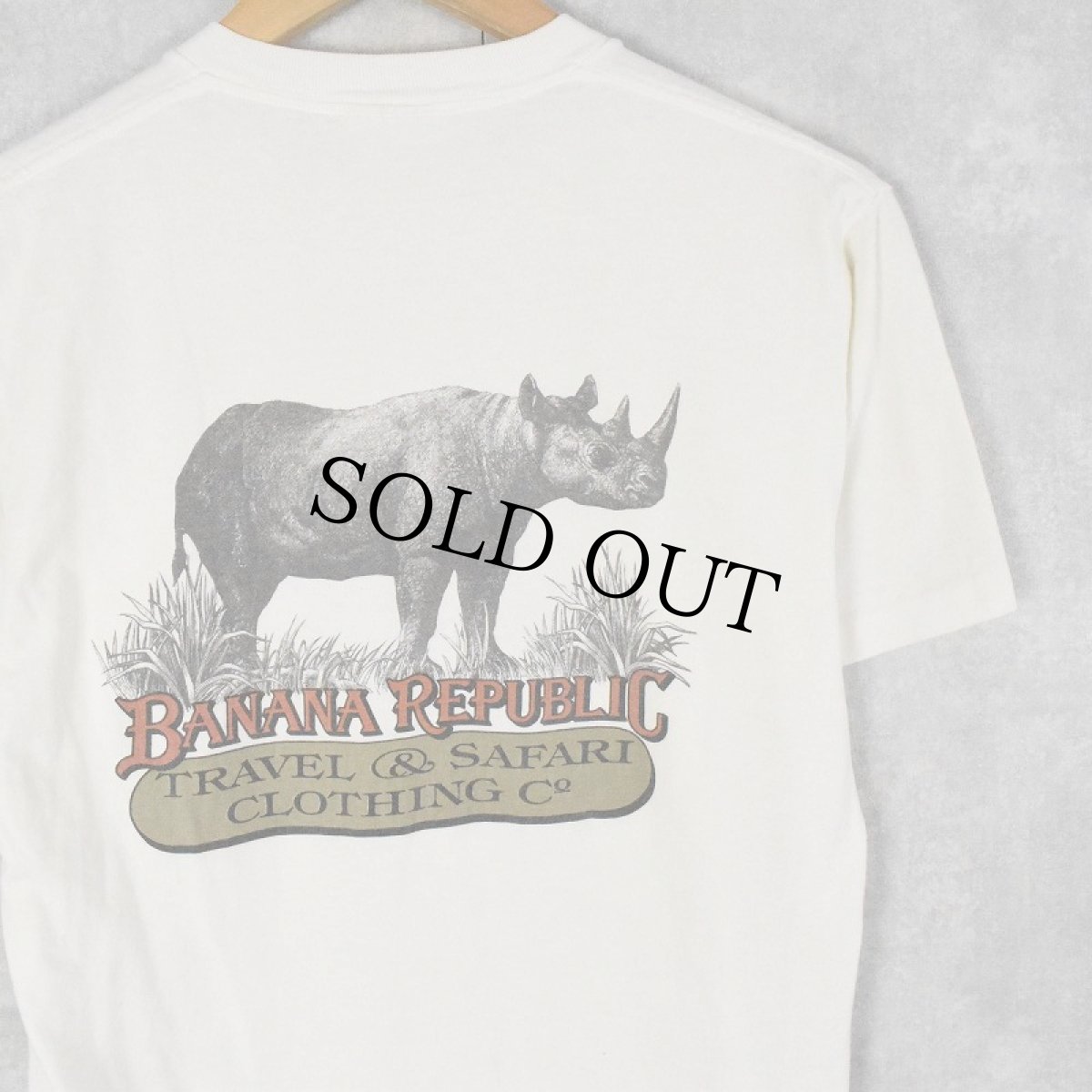 画像1: 80's BANANA REPUBLIC USA製 "TRAVEL&SAFARI CLOTHING" サイプリントポケットTシャツ M (1)