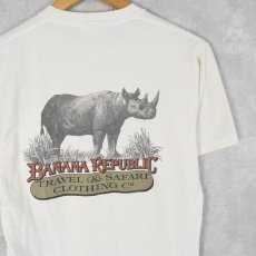 画像1: 80's BANANA REPUBLIC USA製 "TRAVEL&SAFARI CLOTHING" サイプリントポケットTシャツ M (1)