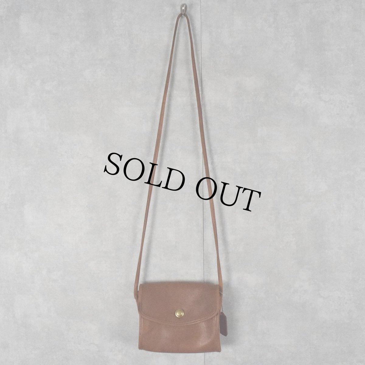 画像2: 70's COACH USA製 レザーミニショルダーバッグ  (2)