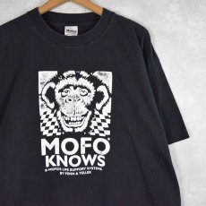 画像1: 90's PENN&TELLER USA製 "MOFO KNOWS" モンキープリントTシャツ XL (1)