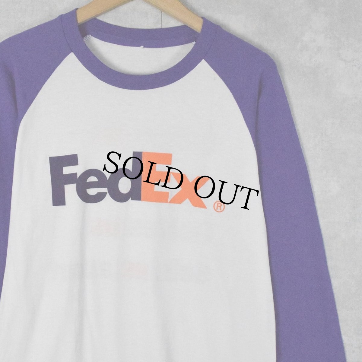 画像1: FedEx ロゴプリントラグランTシャツ (1)