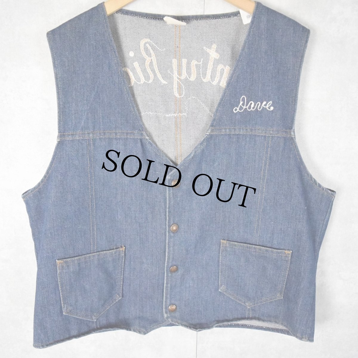 画像2: 70〜80's STOREBRAND "Country Riders Club" バイク チェーン刺繍 デニムベスト XL (2)