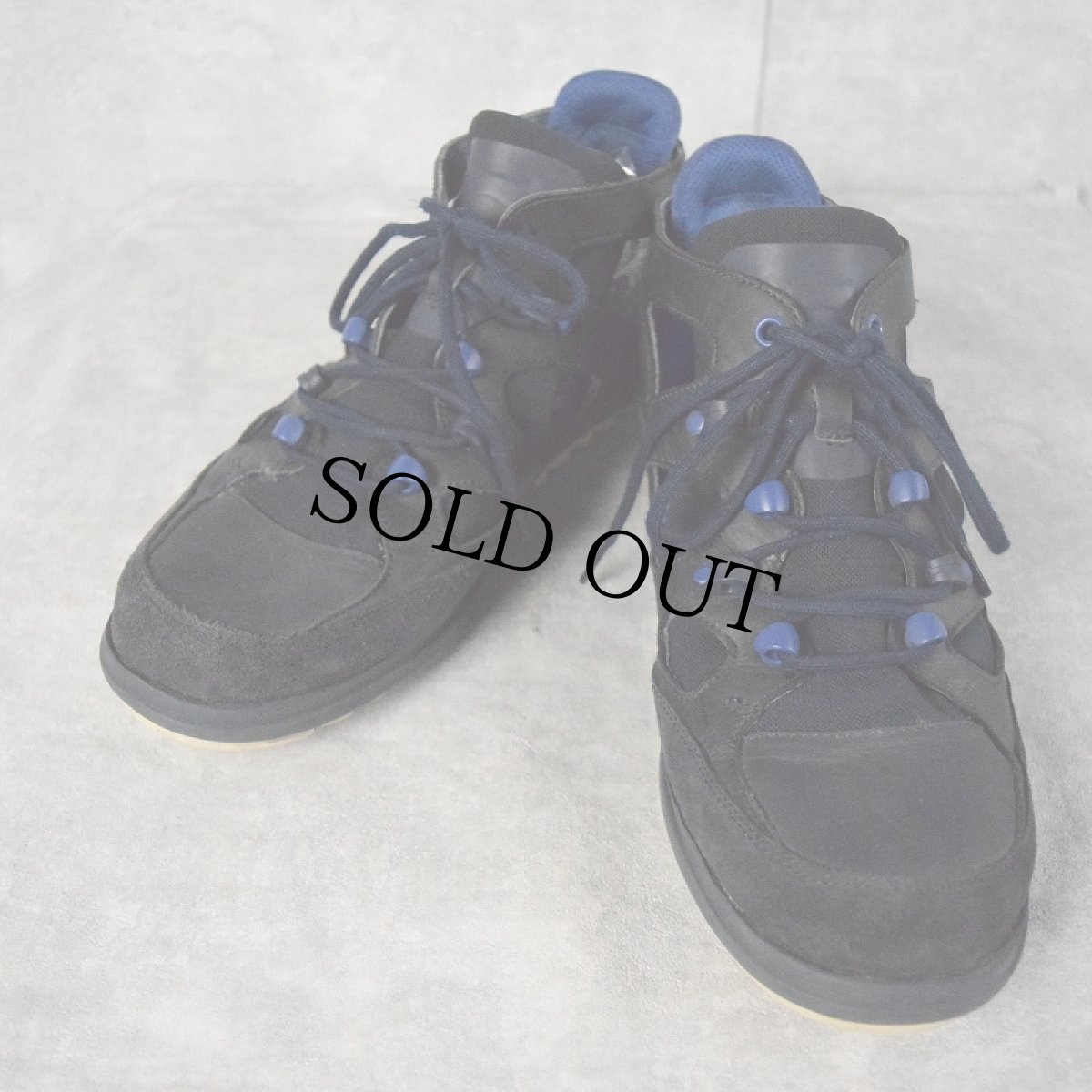 画像1: 【SALE】 CAMPER カットアウト スニーカー 27cm (1)