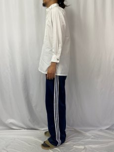画像3: 【SALE】 Charvet FRANCE製 "スクエアカット×ブザム×ダブルカフス" ドレスシャツ SIZE39 (3)