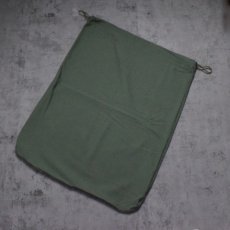 画像2: 00's U.S.ARMY ステンシル入り ランドリーバッグ DEADSTOCK (2)