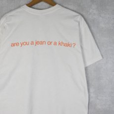 画像2: 90's〜 GAP "Are you a jean or khaki?" ロゴプリント ポケットTシャツ M (2)