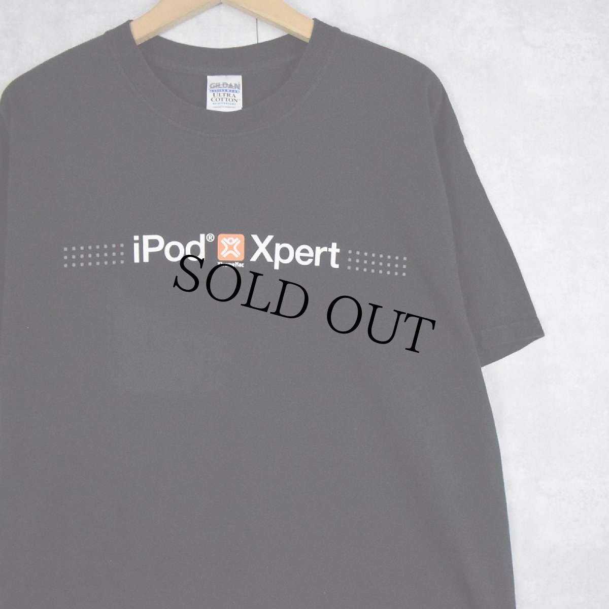 画像1: Apple "iPod Xpert" プリントTシャツ L (1)