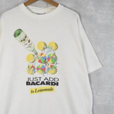 画像1: 90's BACARDI USA製 "JUST ADD BACARDI to Lemonade" ラム酒メーカー プリントTシャツ XL (1)
