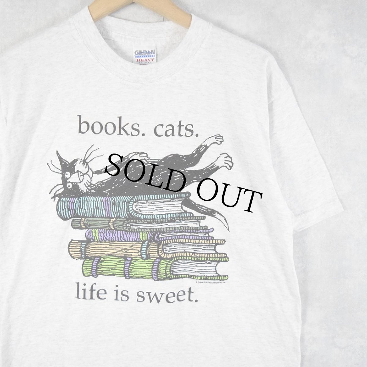 画像1: Edward Gorey "books.cats." イラストプリントTシャツ M (1)