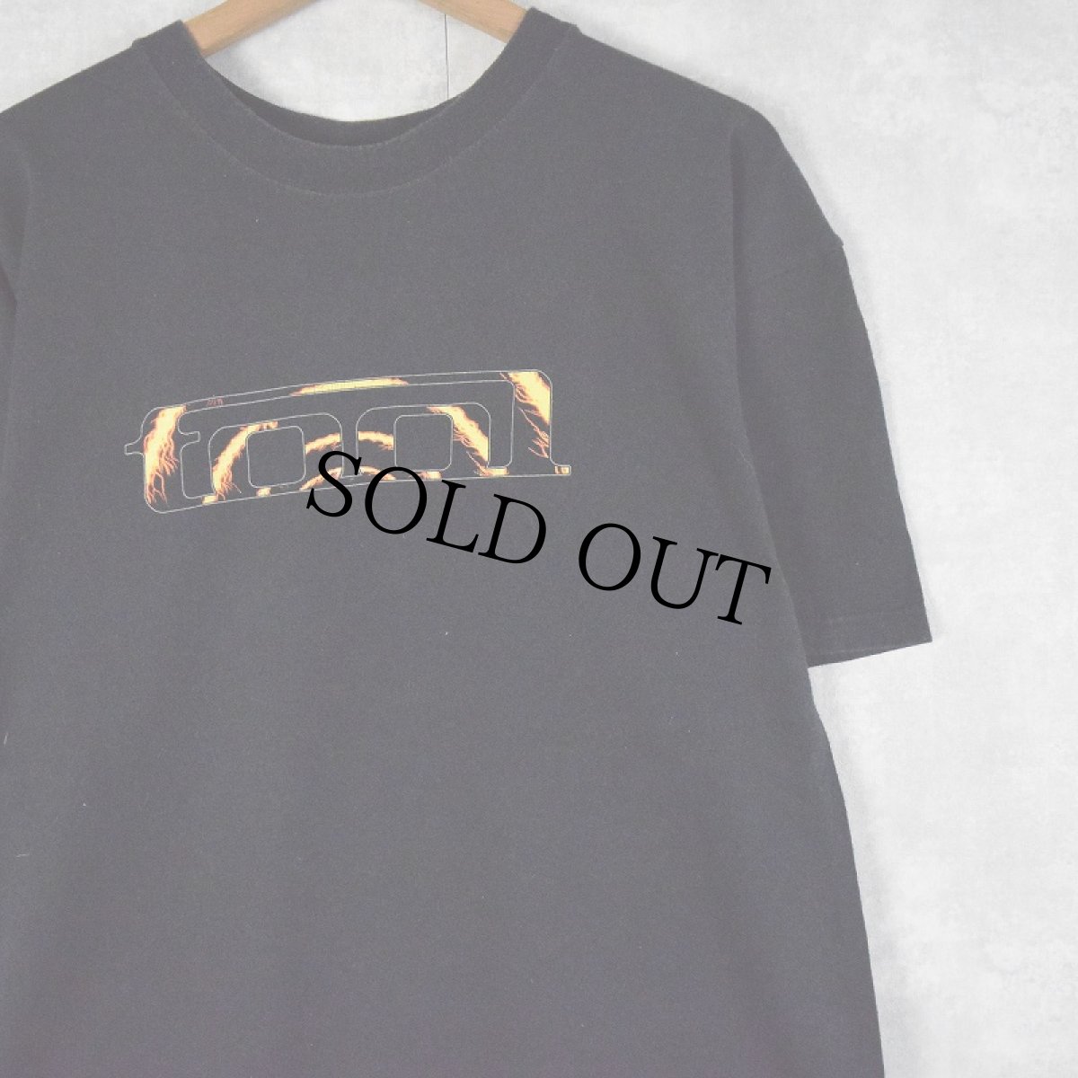 画像2: 2000's TOOL "Los Angeles California" ロックバンドTシャツ L (2)