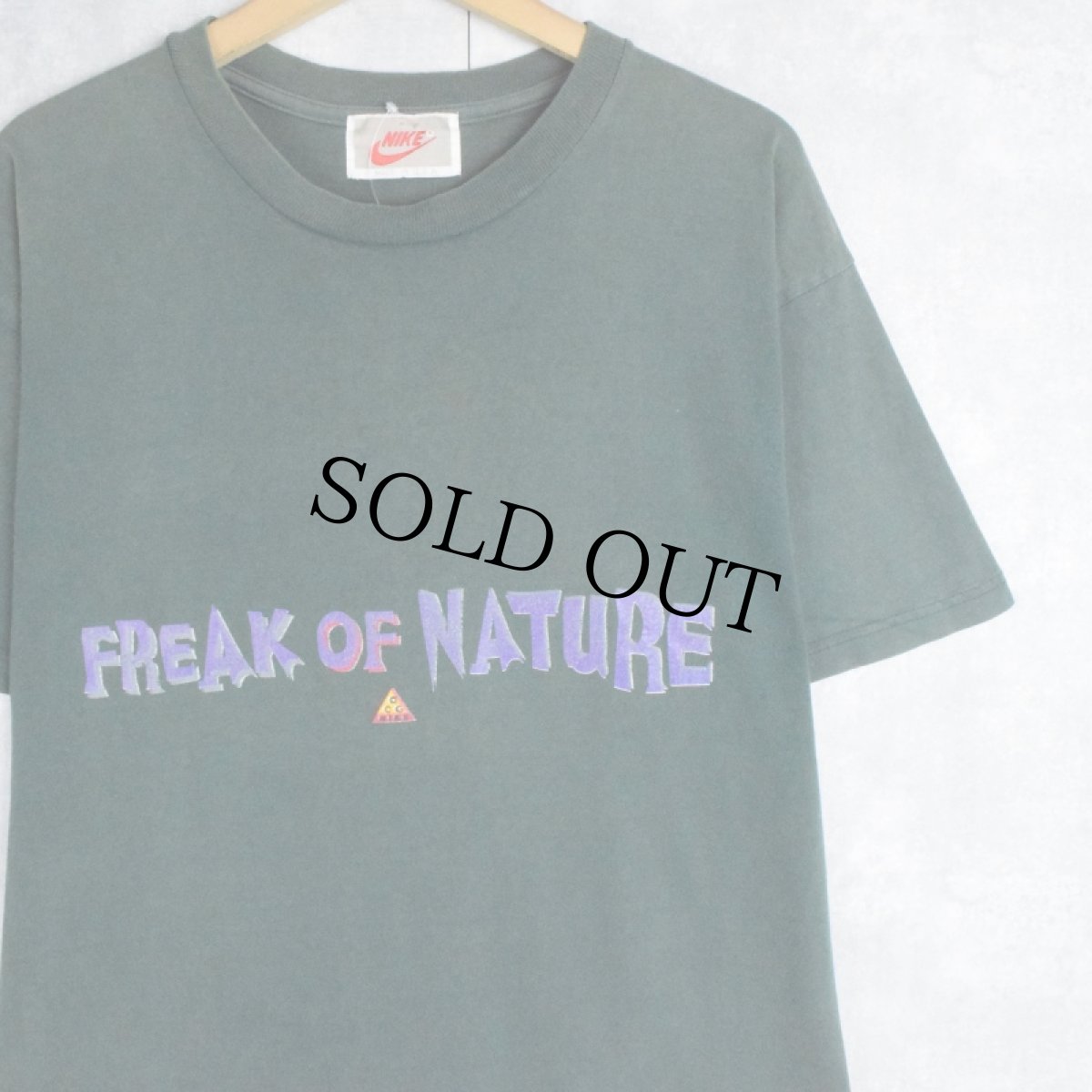 画像1: 90's NIKE ACG USA製 "FREAK OF NATURE" プリントTシャツ (1)