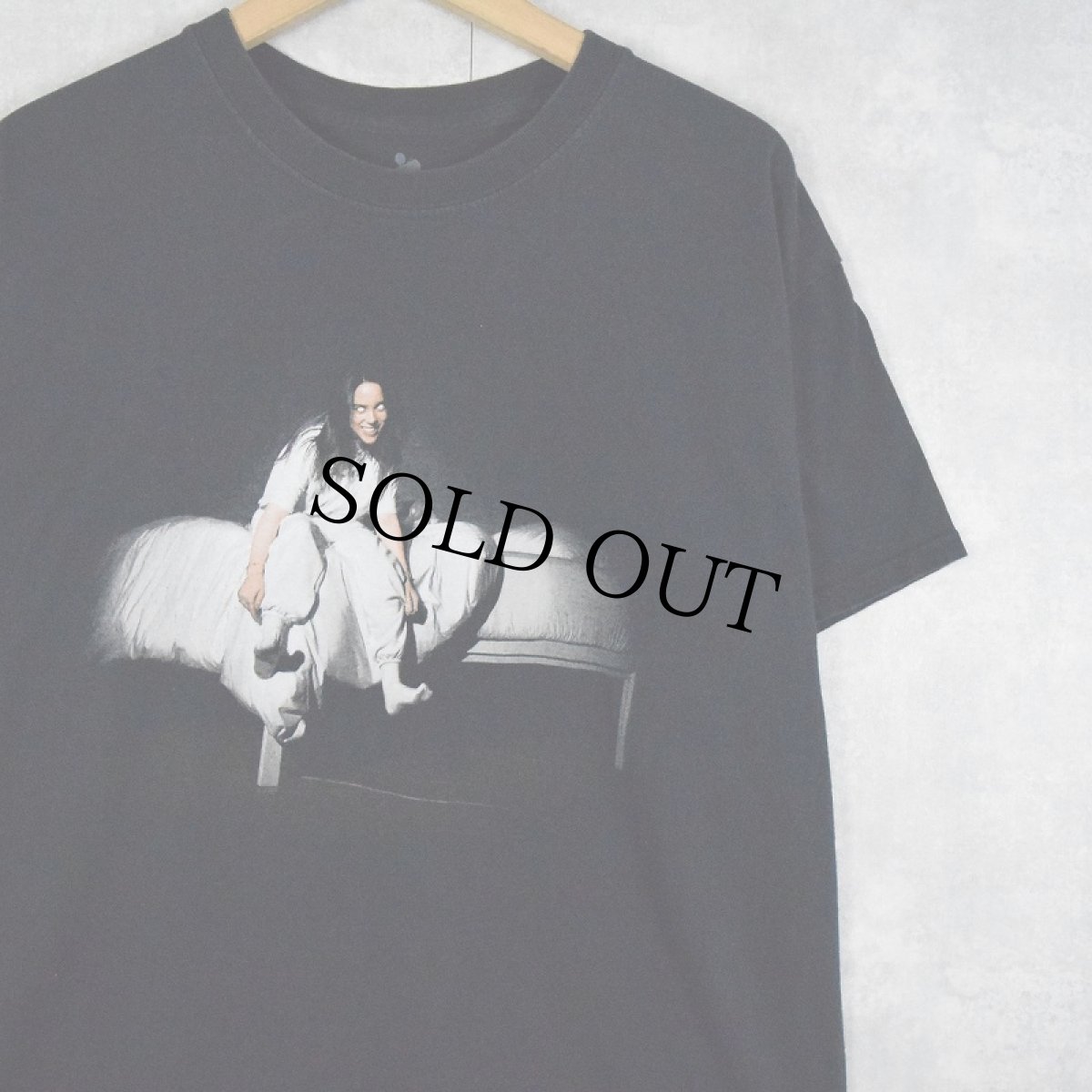 画像1: Billie Eilish "WORLD TOUR 2019" ミュージシャンツアーTシャツ L (1)