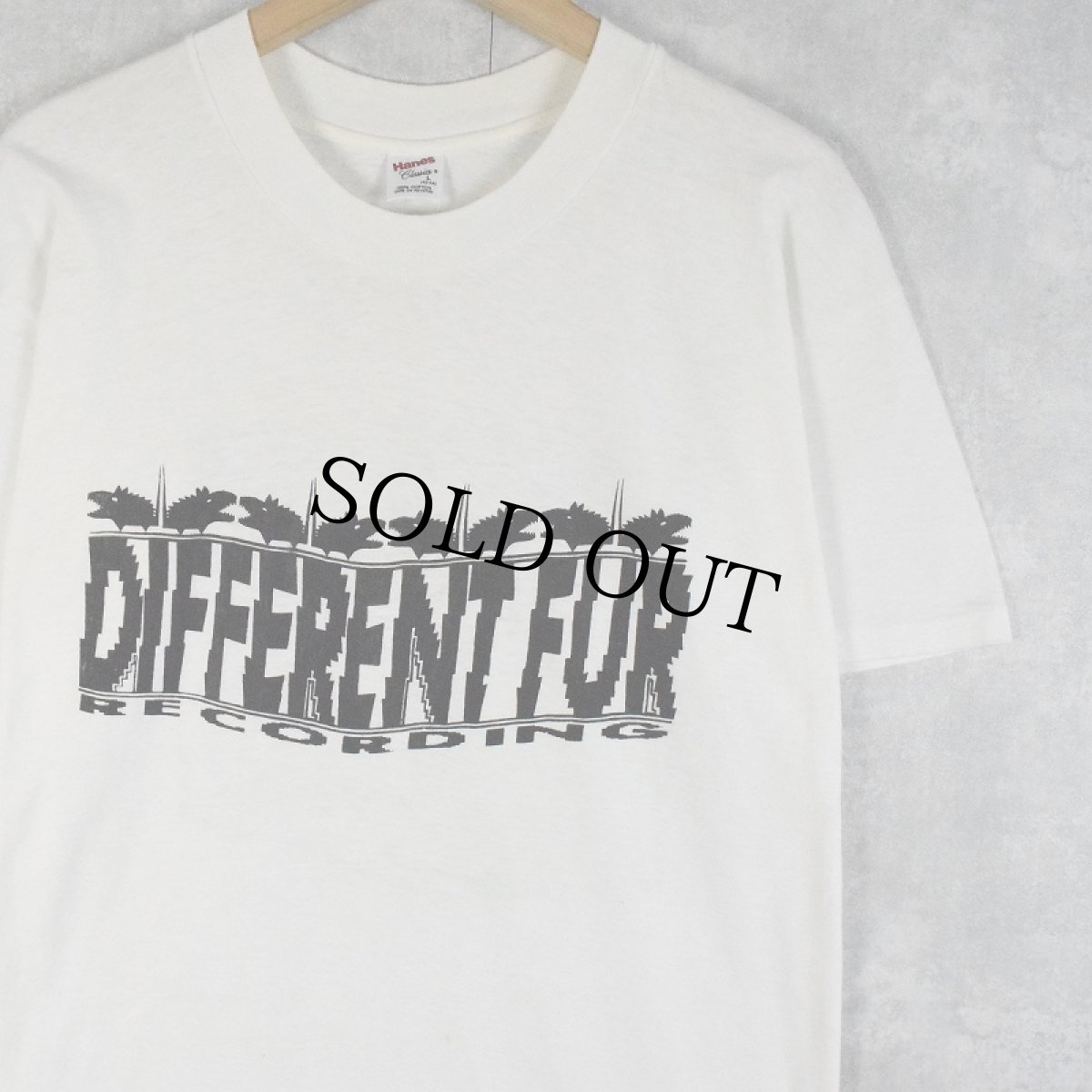 画像1: 【SALE】 80〜90's USA製 "DIFFERENT FUR RECORDING" レコーディングスタジオ プリントTシャツ L (1)