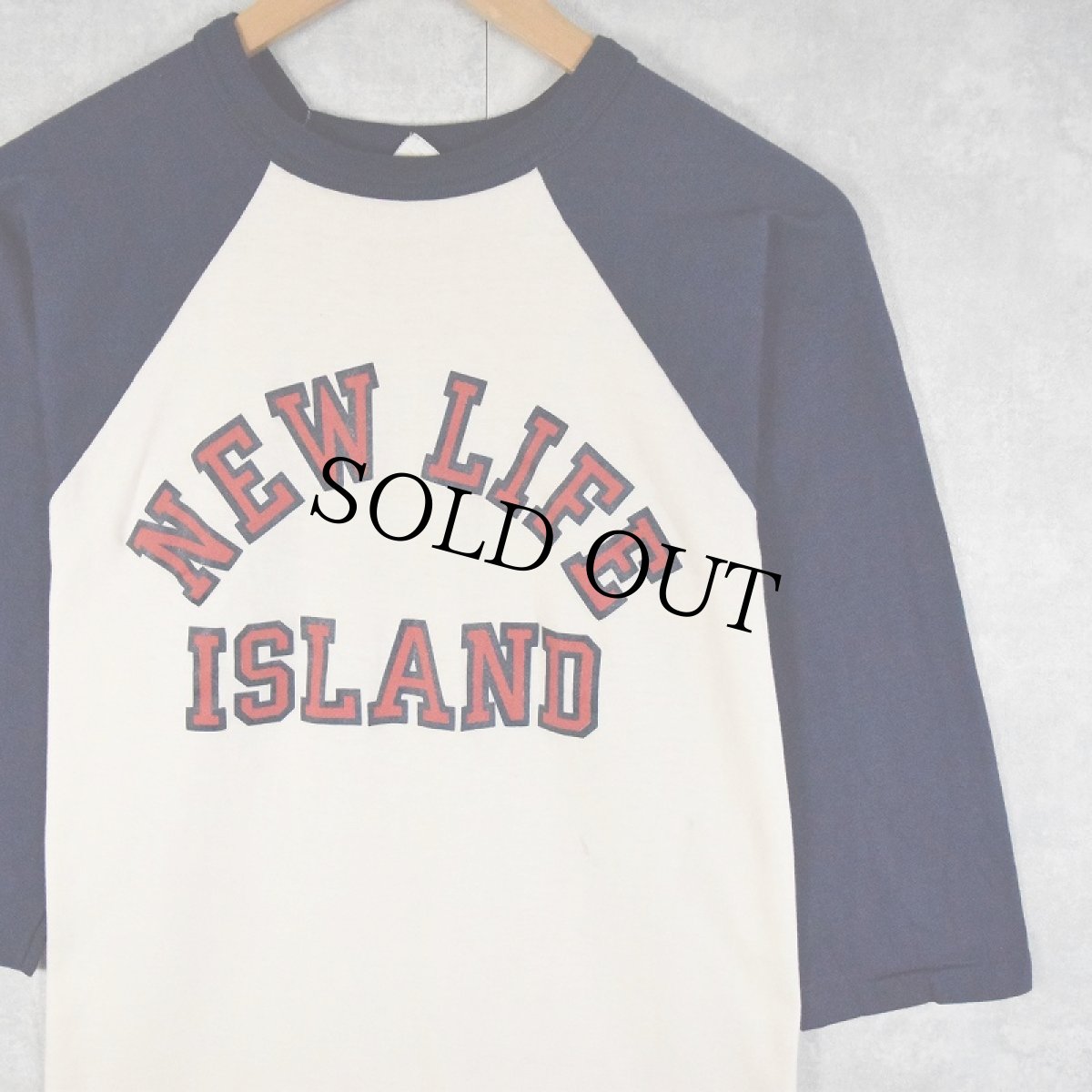 画像1: 70〜80's "NEW LIFE ISLAND" プリントラグランTシャツ L (1)