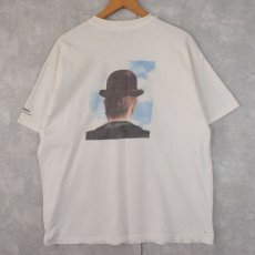 画像2: 90's Rene Magritte USA製 "the son of man" アートプリントTシャツ XL (2)