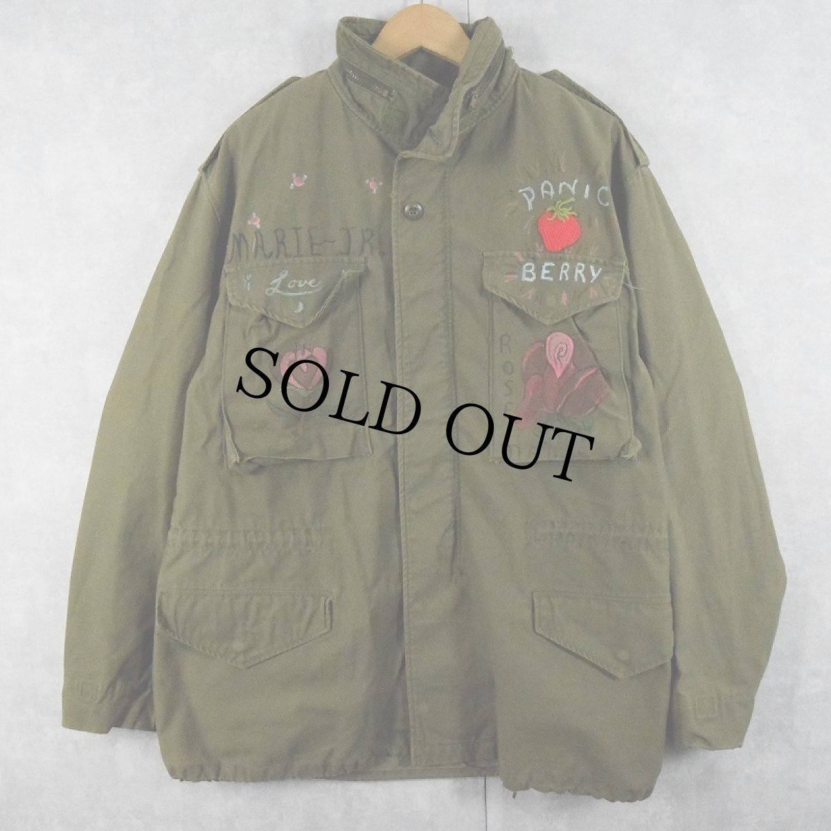 画像2: 70's U.S.MILITARY M-65 "BUBBLE GUM" ハンドペイント×刺繍 フィールドジャケット 3rd (2)