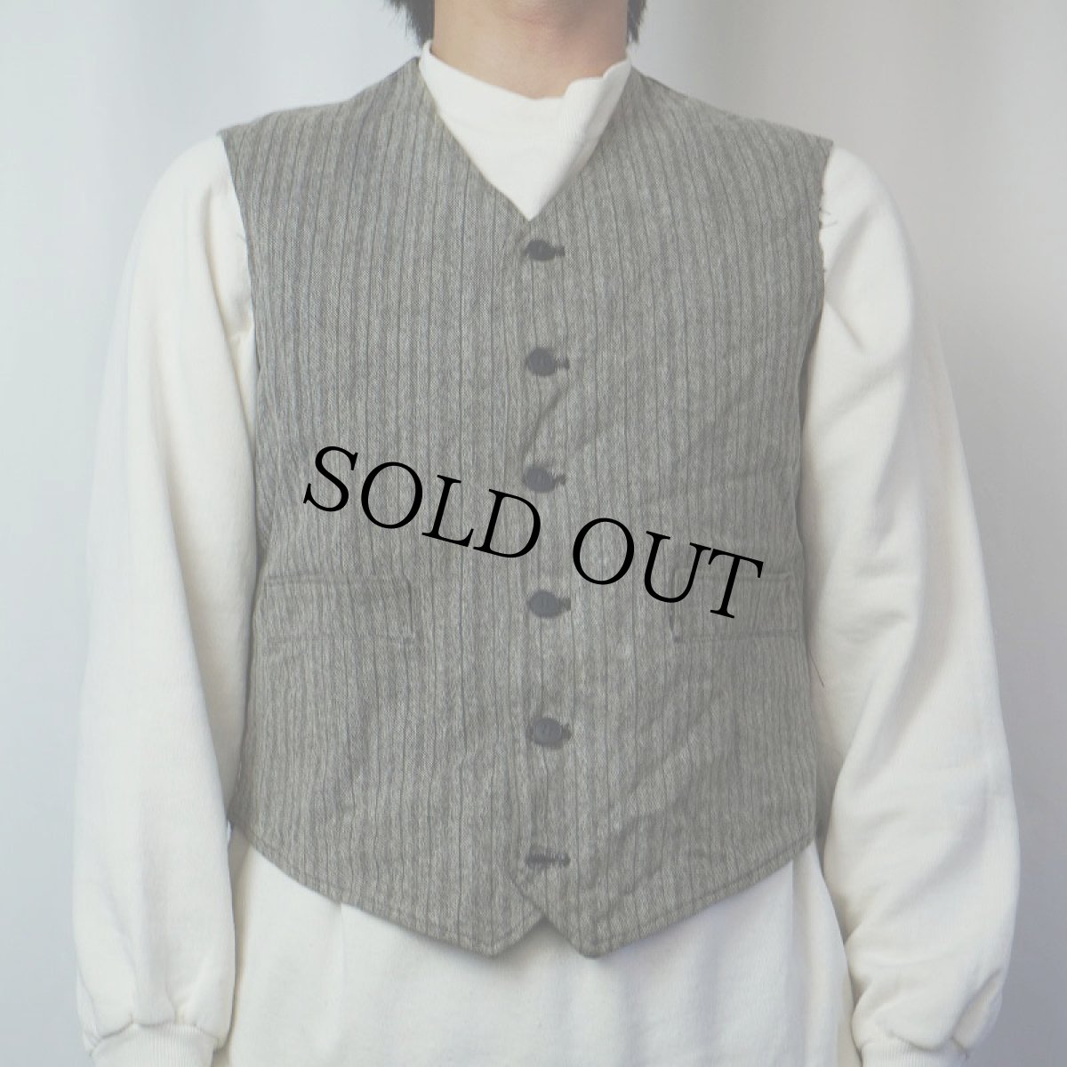 画像2: EURO 30〜40's "ソルト&ペッパー" 針刺しシンチバック ジレベスト (2)