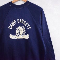 画像1: 70〜80's USA製 "CAMP DAGGETT" インディアンヘッド プリントラグランスウェット NAVY (1)