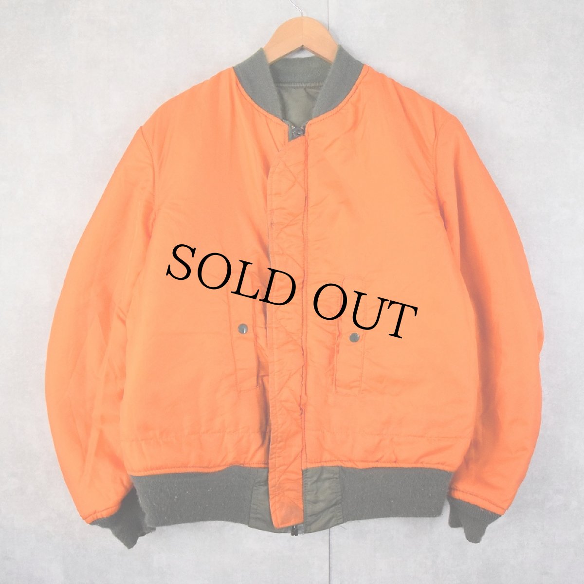 画像2: 民間品 90's ALPHA INDUSTRIES,INC. MA-1 フライトジャケット MEDIUM (2)