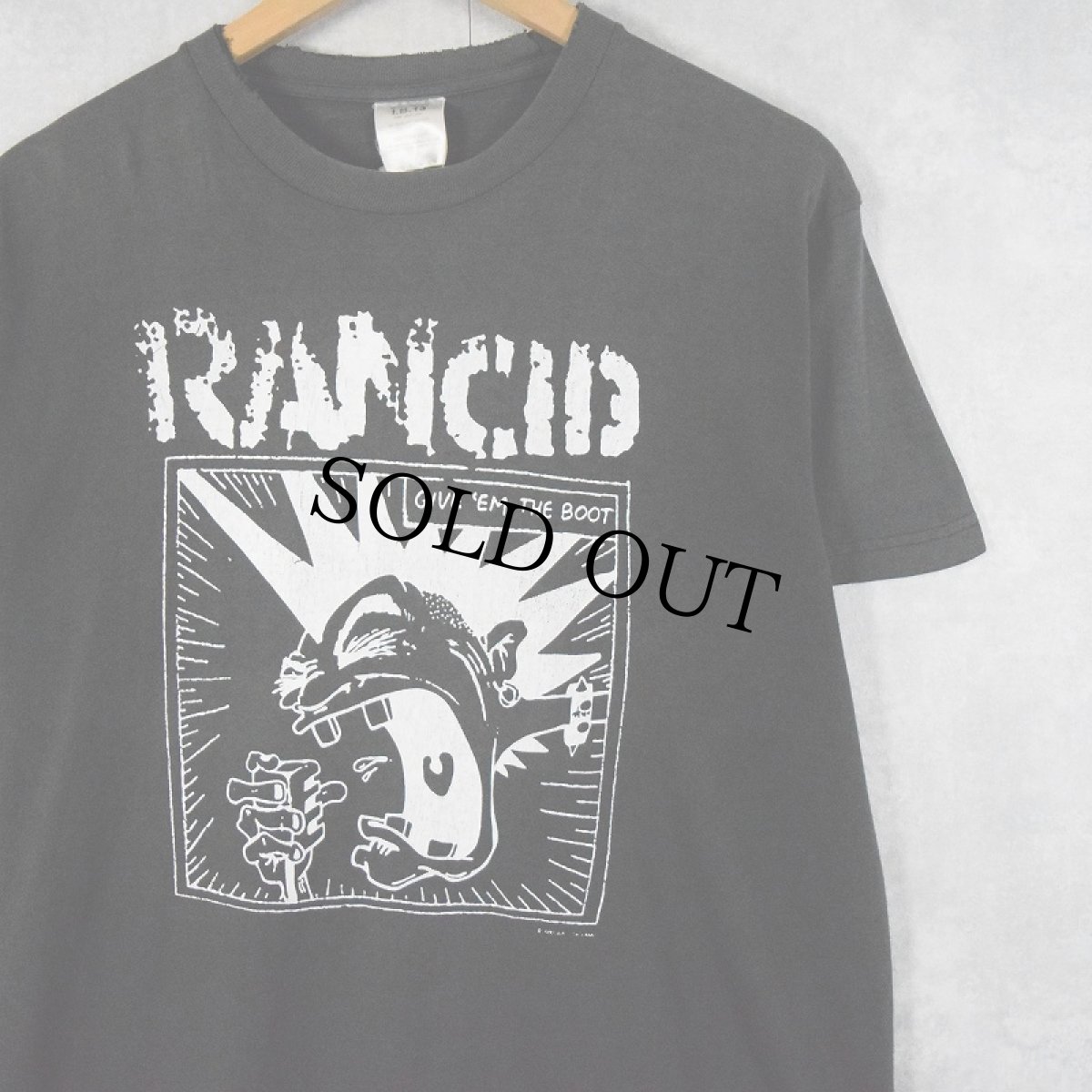 画像1: RANCID "Give'Em The Boot" パンクロックバンドTシャツ (1)