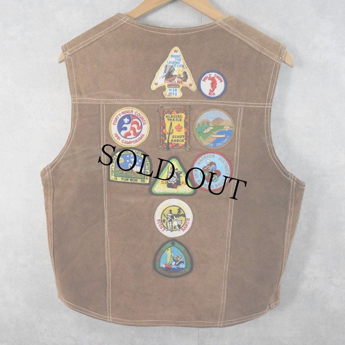 画像2: 90's ワッペン付き 裏ボア スエードレザーベスト (2)