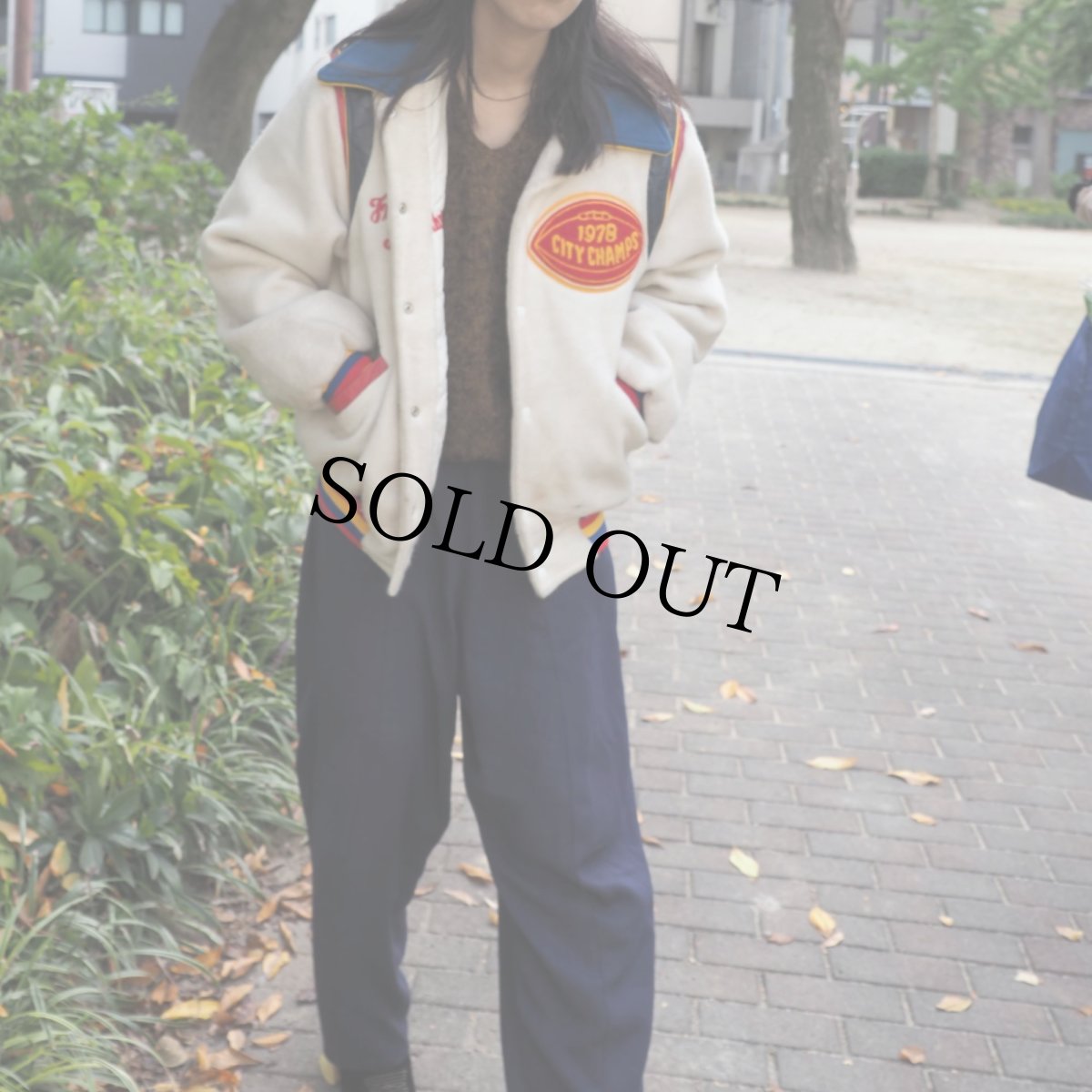 画像3: 60's Vネックモヘアニットセーター (3)