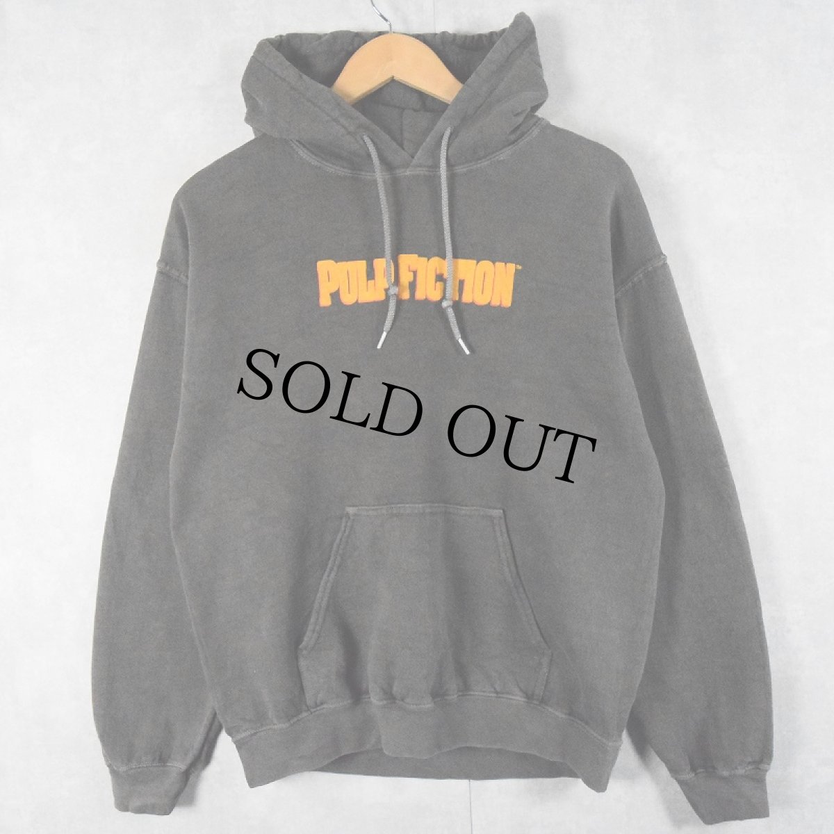 画像2: PULP FICTION クライム映画 プリントスウェットフーディ S (2)