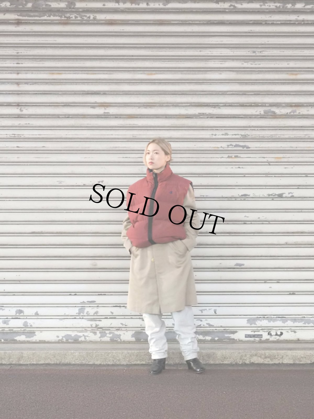 画像2: 2000's Champion ロゴ刺繍 ナイロンダウンベスト XXL (2)