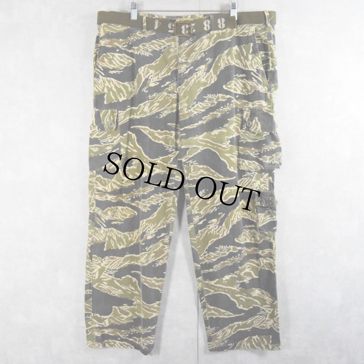 画像2: 60's "John Wayne Type" ベトナムタイガーストライプ ベルト付き カーゴパンツ W39 (2)