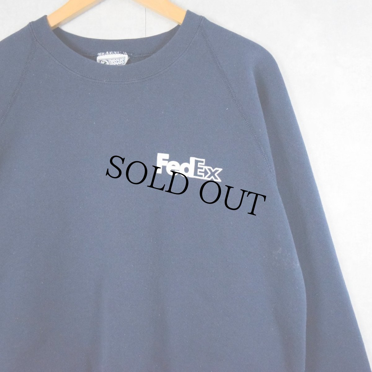 画像2: 90's FedEx USA製 企業ロゴプリントスウェット NAVY L (2)