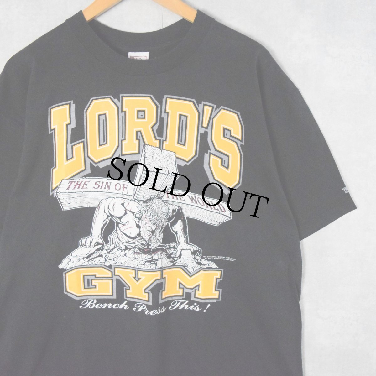 画像1: 90's LORD'S GYM USA製 "HIS PAIN YOUR GAIN" ジーザスパロディTシャツ XL (1)