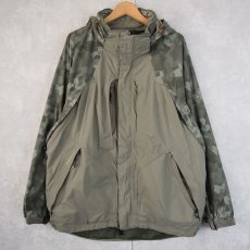 画像1: NIKE ACG カモ柄切り替え ナイロンマウンテンパーカー L (1)