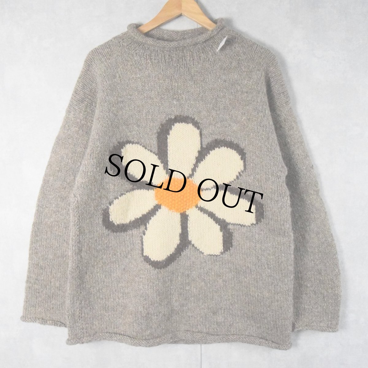 画像1: 【SALE】 花柄 ロールネック ウール ハンドニットセーター (1)