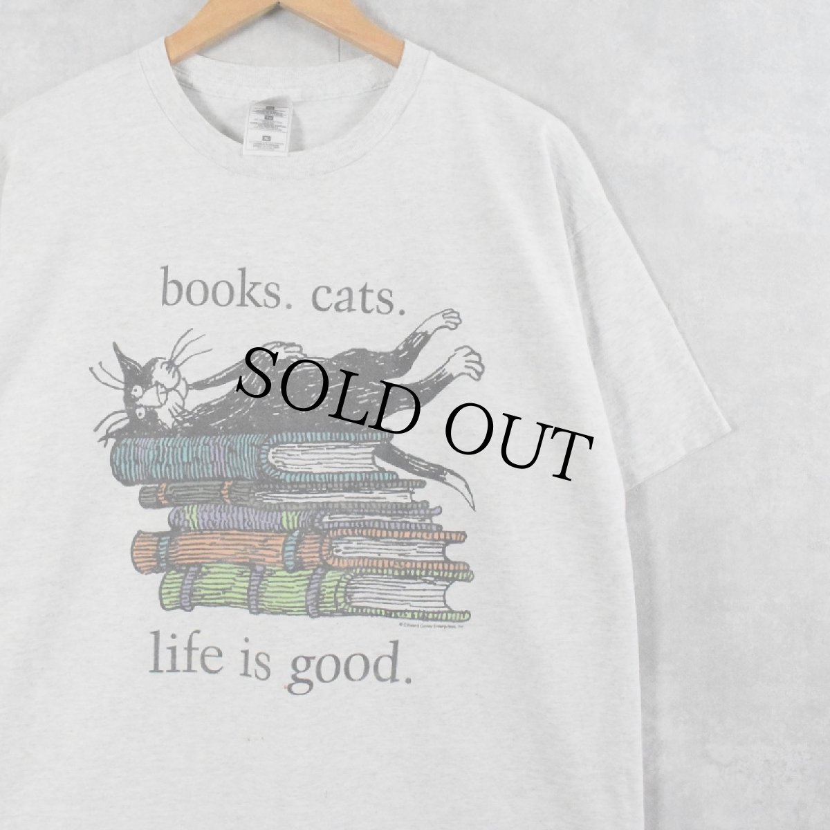 画像1: Edward Gorey "books.cats." 本×ねこプリントTシャツ XL (1)