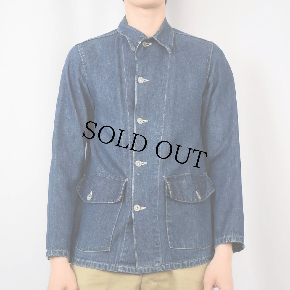 画像2: 40's WWII U.S.ARMY メタルボタン デニムカバーオール (2)