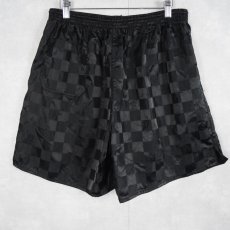 画像2: 90's UMBRO  チェック柄 ナイロンショーツ BLACK XL (2)