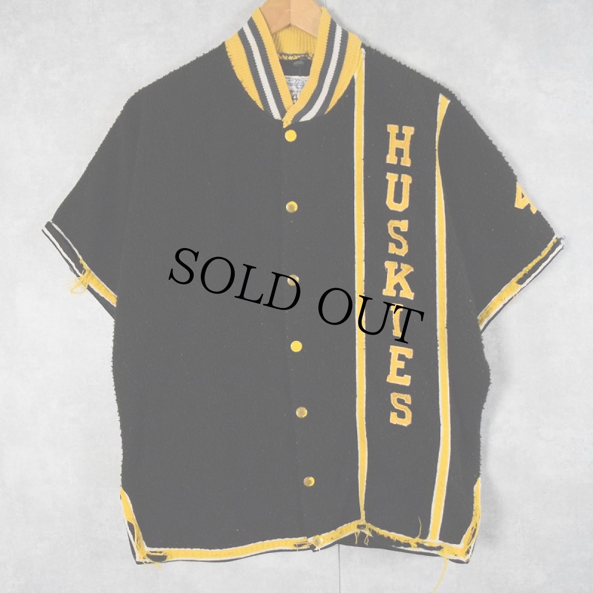 画像1: 【SALE】 60's SPORTS CENTER "HUSKIES" 半袖スタジャン 40 (1)