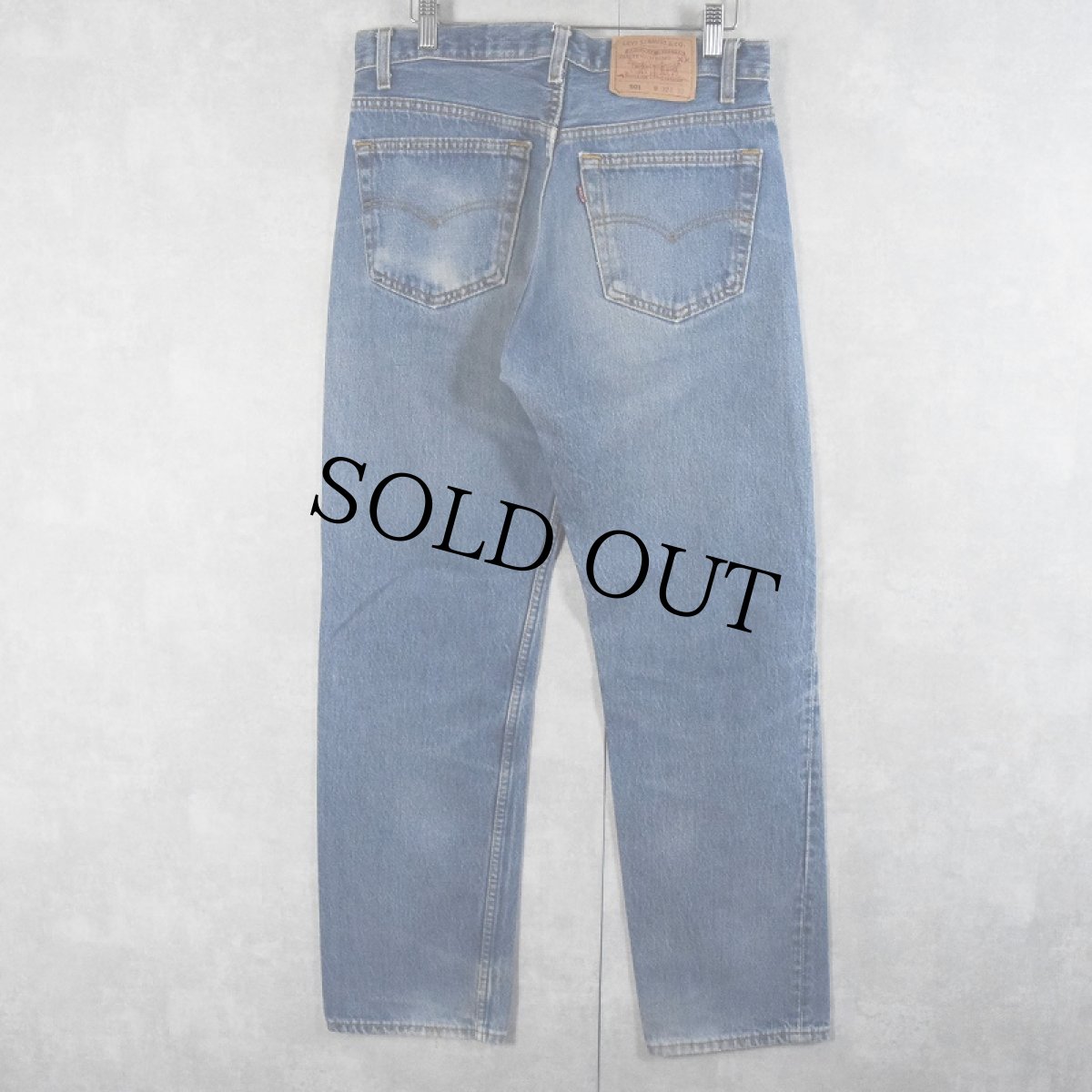 画像2: 90's Levi's 501 USA製 デニムパンツ W30 (2)